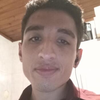 Babysitter in Resistencia: Adrian