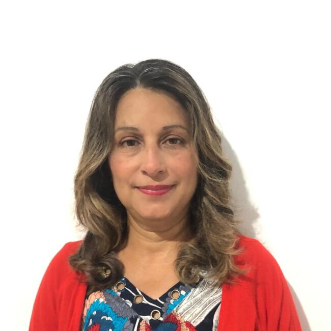 Babysitter in Criciúma: Marisol