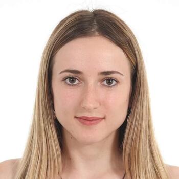 Babysitter in Paris: Tatiana