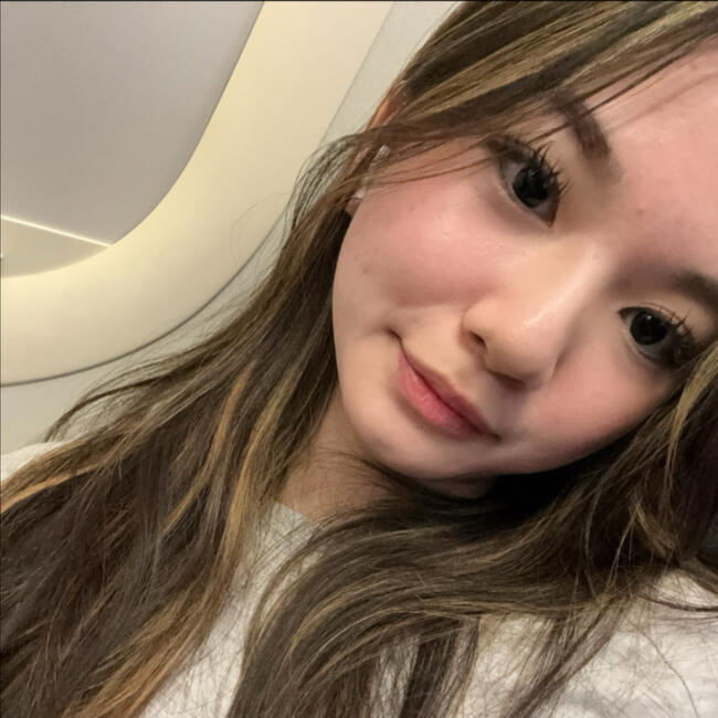 Babysitter in Singapore: Kae