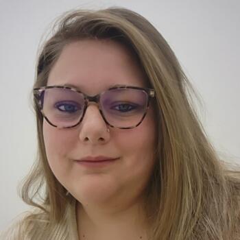 Babysitter in Salouël: Marion