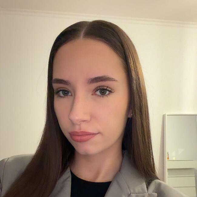 Babysitter in Le Grand-Quevilly: Noémie