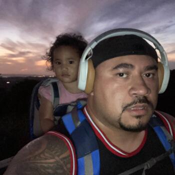 Babysitting job in Auckland: babysitting job Holms