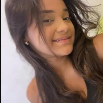 Babysitter in São Mateus do Maranhão: Brena