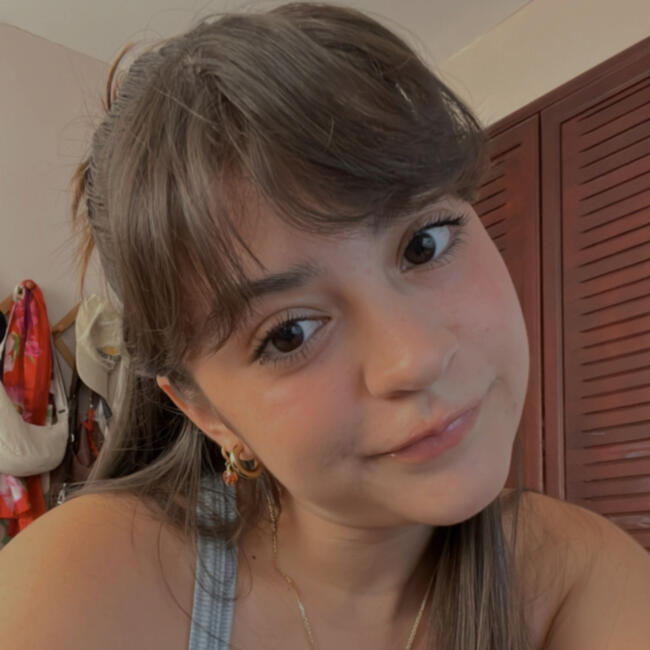 Babysitter in Alajuela: Maria Jose