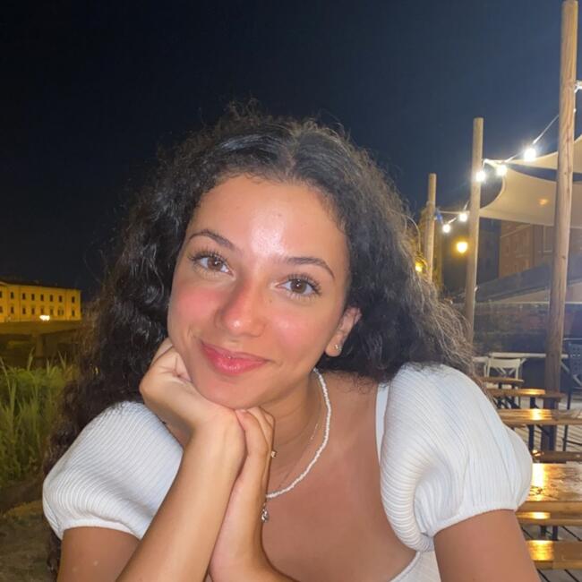 Babysitter in Lana: Valentina