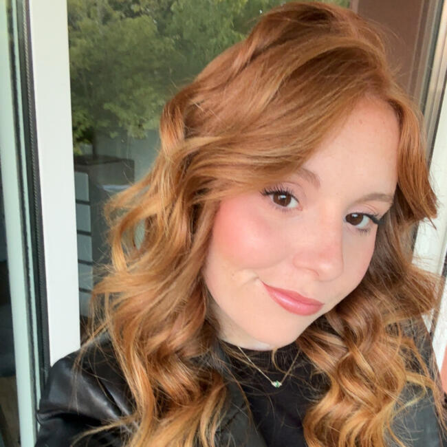 Babysitter in Ploumagoar: Melanie