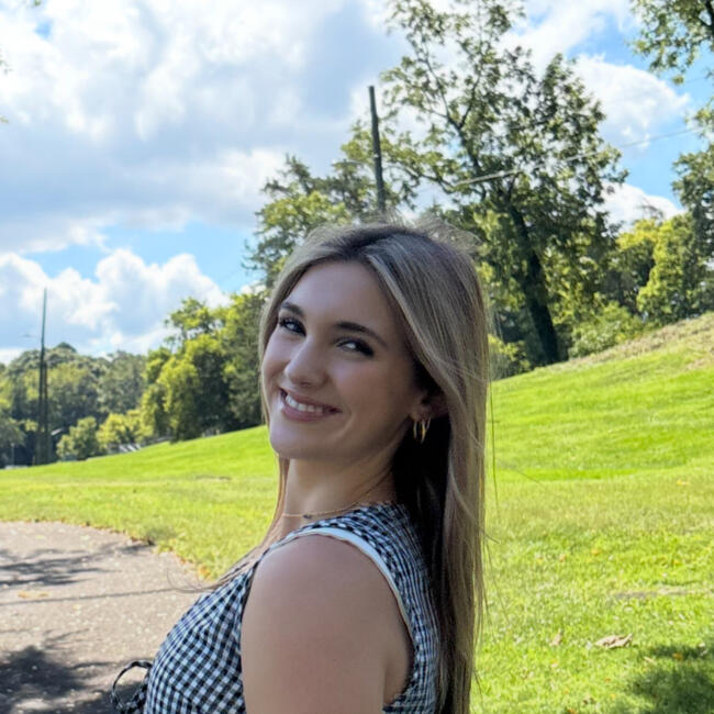 Babysitter in Knoxville: Kaylee