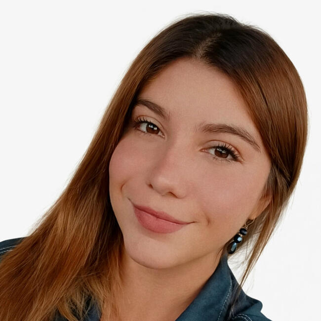 Babysitter in Del Viso: Daniela