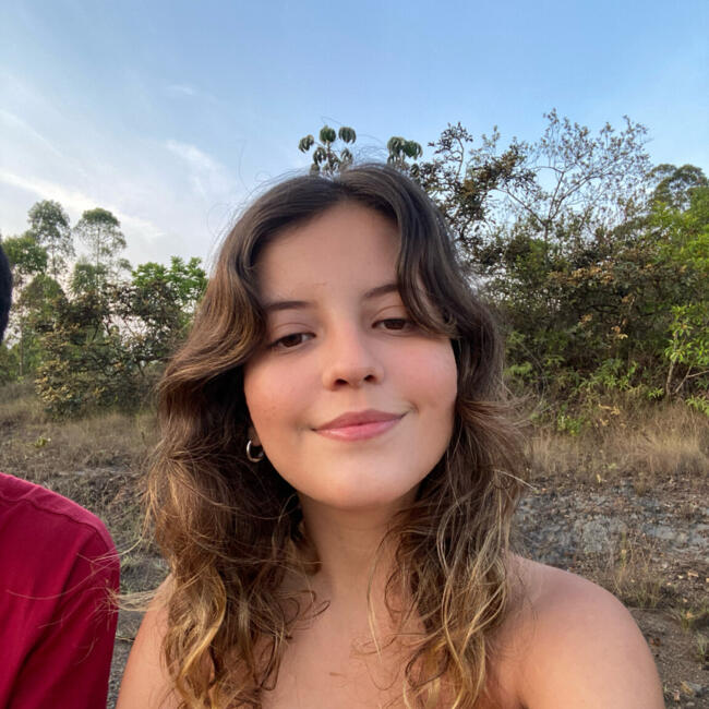 Babysitter in Lavras: Linda Vitória