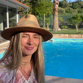 Família Alcabideche: Pauline