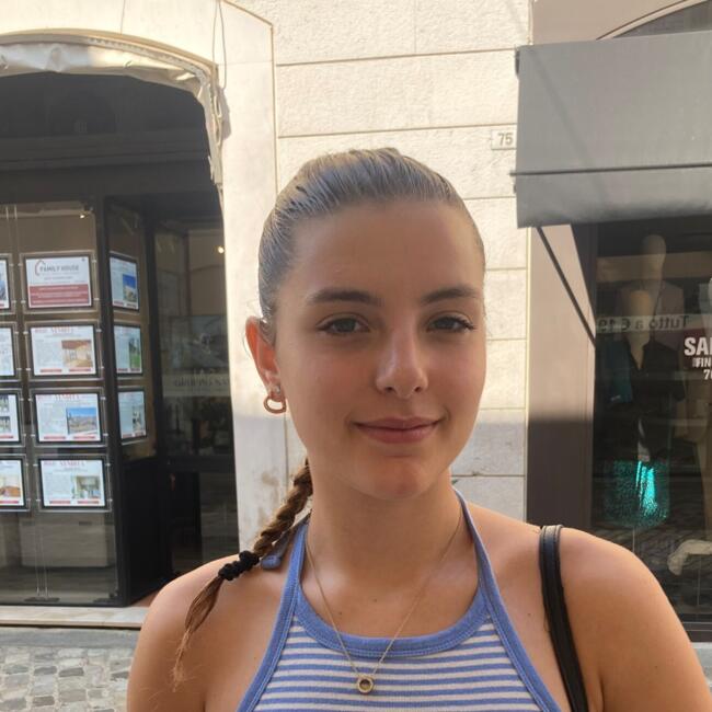 Babysitter in Ferrara: Emma