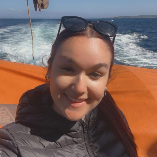 Babysitter in Béziers: Elsa