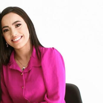 Babysitter in Vitória da Conquista: Thaís