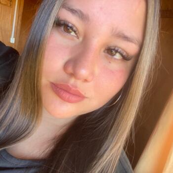 Babysitter in Angol: Florencia Emilia