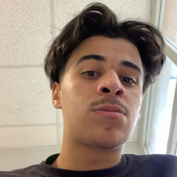 Babysitter in Milly-la-Forêt: Hedi