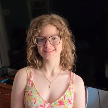 Babysitter in Liberty (Illinois): Leah