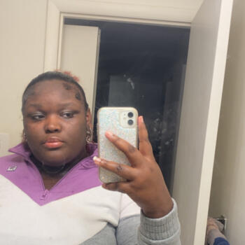 Babysitter in Frederick: Asia