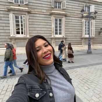 Babysitter in Seville: Andrea