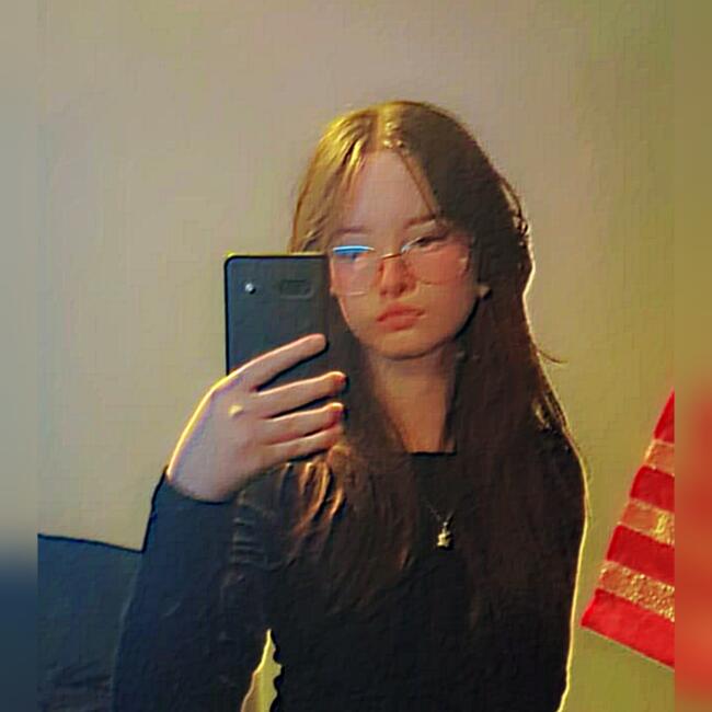 Babysitter στην περιοχή Λίβερπουλ: Emily