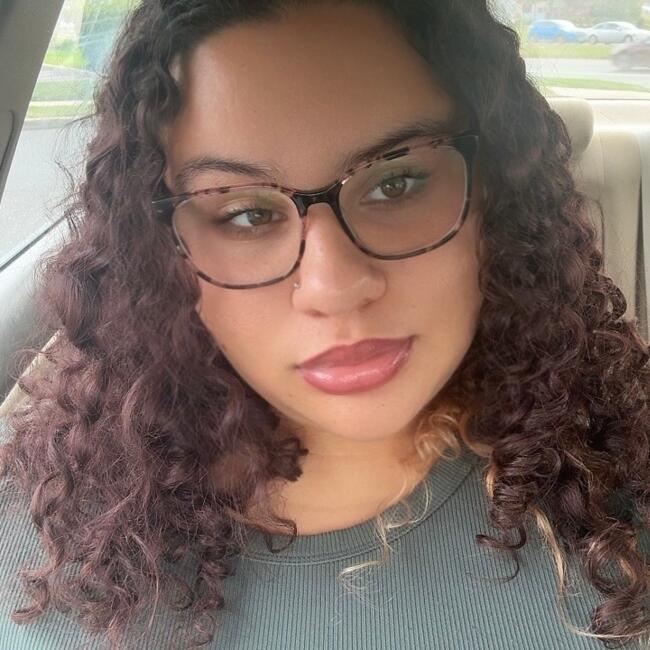 Babysitter in Clementon: Sydney