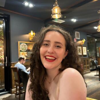 Baby-sitter in Galway: Ríona