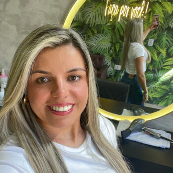 Niñera en Saint-Gilles: Mirla