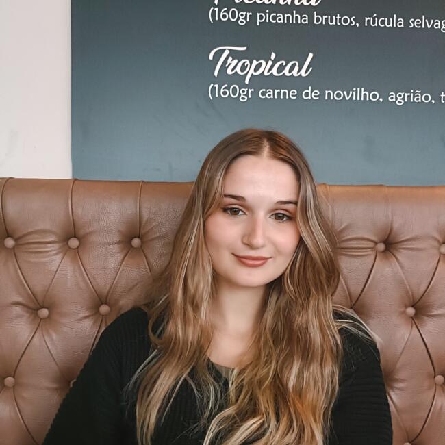 Babysitter em Setúbal: Catarina