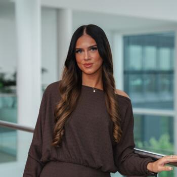 Babysitter in Ibstock: Freya