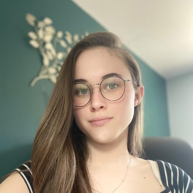 Babysitter in Andernos-les-Bains: Elise