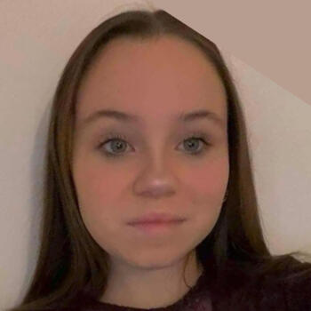 Baby-sitter Montreuil-Belfroi: Pauline