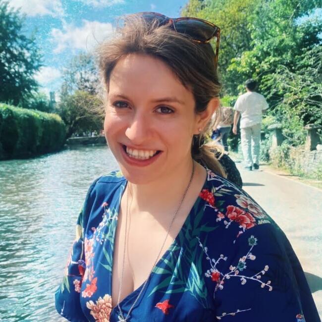 Babysitting job in Marlow: Vickie
