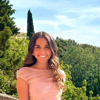 Babysitter in Agliana: Dalia