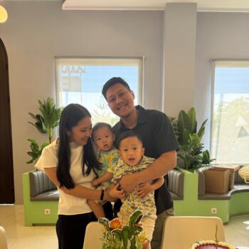 家长 新加坡: Maureen