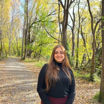 Babysitter in Queenstown: Maria Paz
