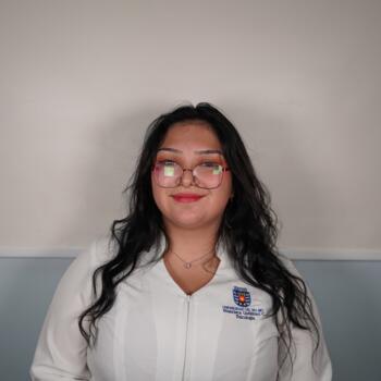 Babysitter Chillán: Francisca Ignacia