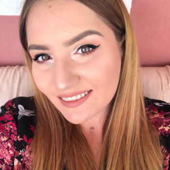 Babysitter in Unken: Andreea