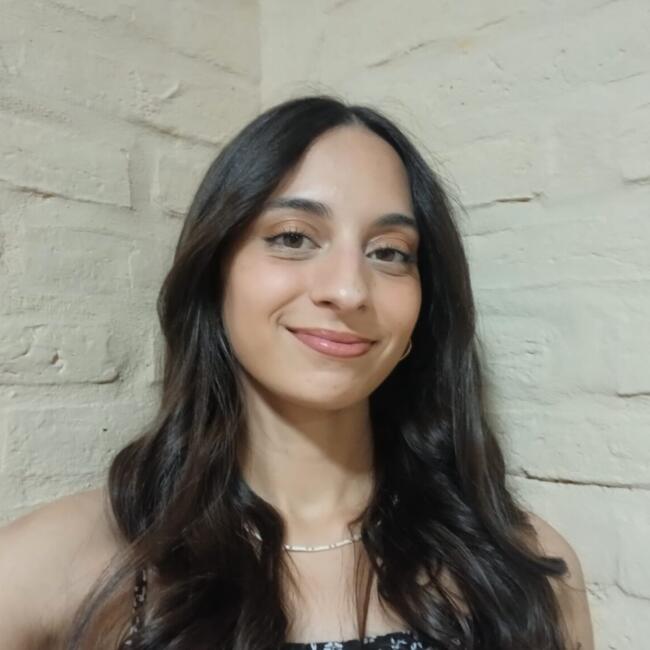 Niñera en Esther (Provincia de Santa Fe): Abril