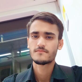 नोएडा में बेबीसिटर: Abdur