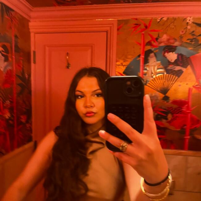 Babysitter in London: Hafsa