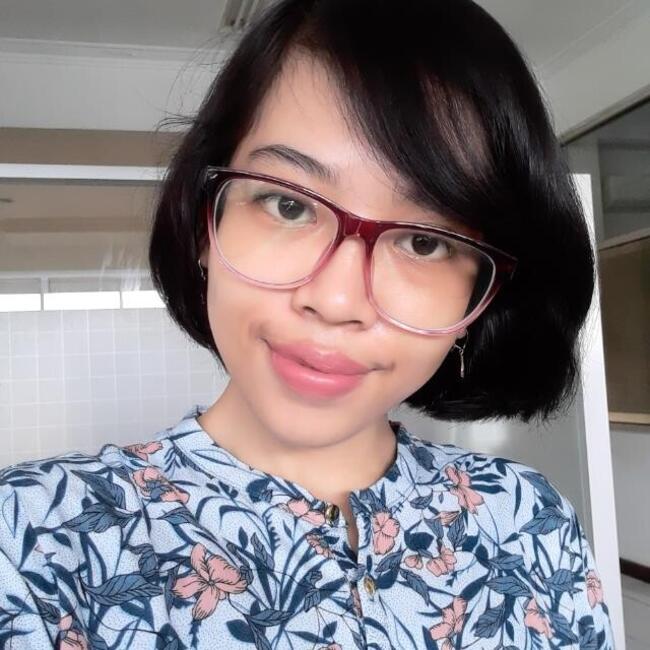 Babysitting job in Sidoarjo: Nadya