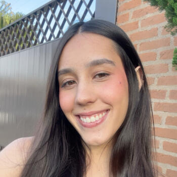Babysitter in Ribeirão Preto: Isadora
