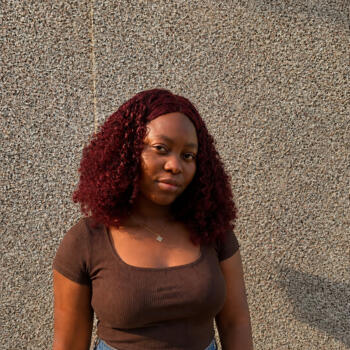 Babysitter Lagos: Franca