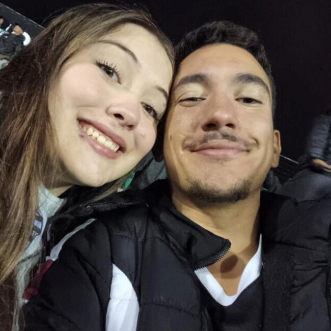 Babysitter in Palhoça: Ariane