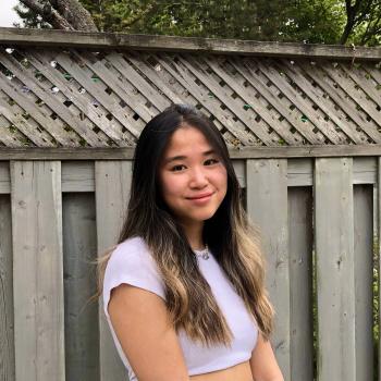 Baby-sitter in Markham: Hillary