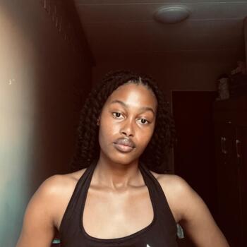 Babysitter in Bloemfontein: Karabelo
