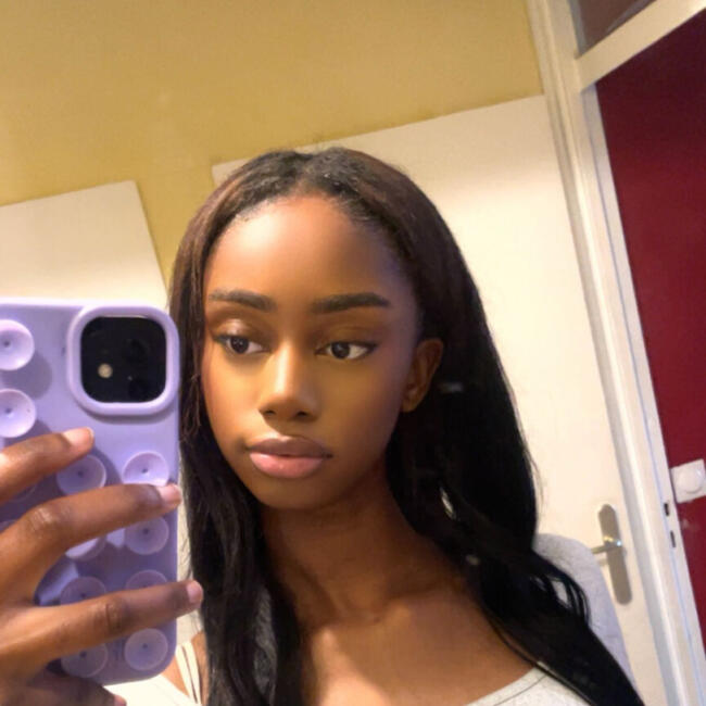 Babysitter in Amiens: Sandy