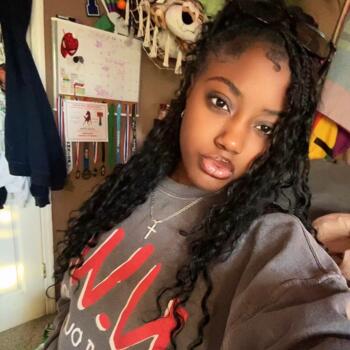 Babysitter in Glendora: Lynnasia Watkins