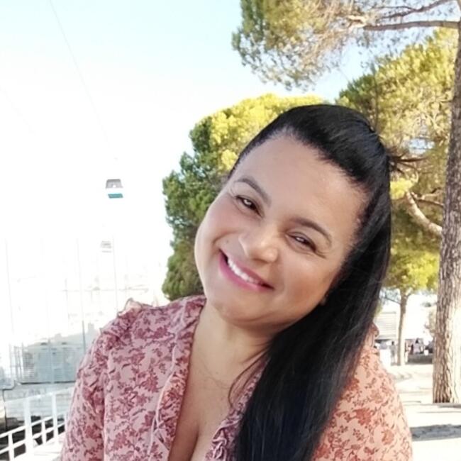 Babysitter em Lisboa: CHRISTIANE