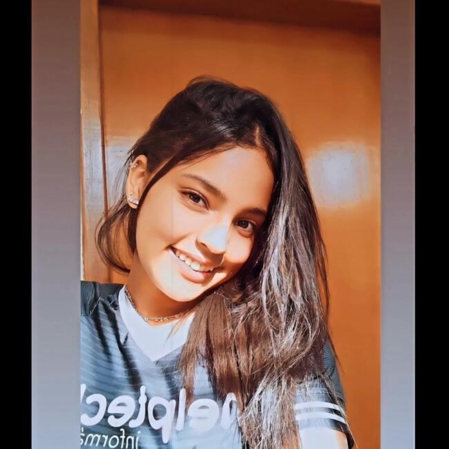 Babysitter in Cuiabá: Nadielly